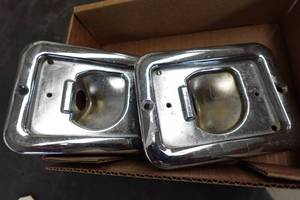 lot 112 image: Marker Light Housings for 1954 Chevrolet Truck