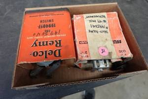 lot 138 image: NOS GM Headlight Switches