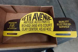 lot 137 image: Vintage License Plate Topper - Fifth Avenue Antique Parts