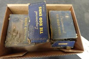 lot 157 image: Assorted Tie Rod Ends