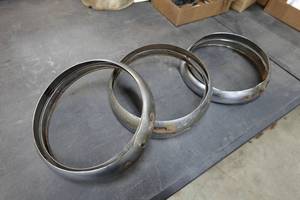 lot 388 image: Headlight Rings for 1939-40 Chevrolet Truck