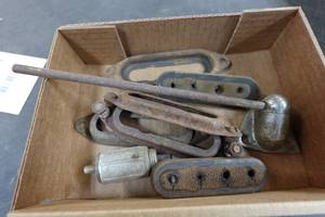 lot 373 image: Firewall Grommets for 1940-46 Chevrolet Truck