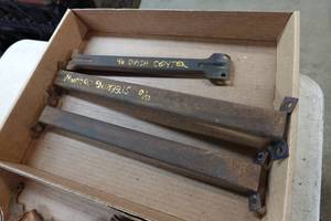 lot 376 image: Steering Column and Dash Support for 1940-46 Chevrolet Truck