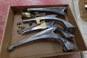 lot 360 image: Hood Ornaments for 1939-40 Chevrolet Truck