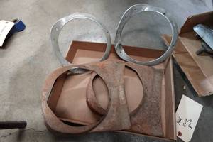 lot 324 image: Trim Parts for 1956 Chevrolet
