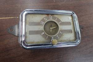 lot 233 image: Glove Box Door Clock for 1940-46 Chevrolet Truck