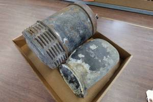 lot 223 image: Air Cleaner for 1932 Lincoln