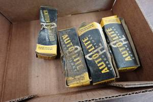 lot 212 image: Auto-Lite T-9 Spark Plugs