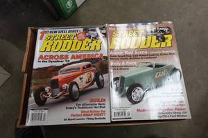 lot 242 image: Box of Street Rodder Magazines