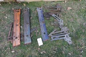 lot 482 image: Window Regulators for 1939-46 Chevrolet Truck