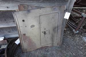 lot 499 image: Door Panels for 1939-46 Chevrolet Truck