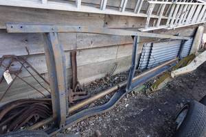 lot 530 image: Frame for 1939-40 Chevrolet 12 Ton Pickup