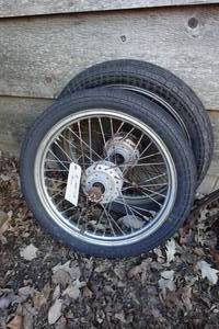 lot 541 image: 2 Motorcycle Rims