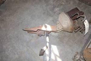 lot 437 image: Power Brake Booster Assembly for GM Truck