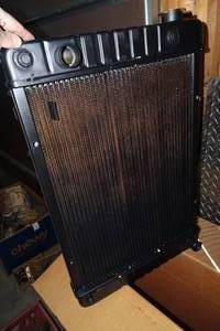 lot 445 image: Radiator - Unknown Application - Appears NOS