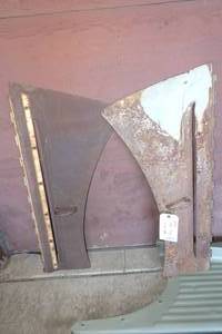 lot 466 image: Hood Side Panels for 1939-40 Chevrolet Truck