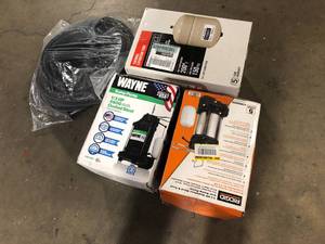 Lot of Assorted Sump Pumps - Water Pumps and more Customer Returns See Pictures