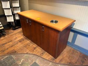 60x24x34 Coffee Bar
