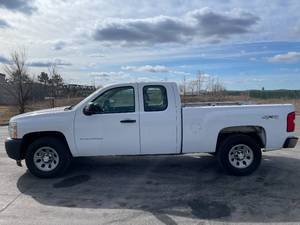 2013 Chevrolet Silverado 1500 Work Truck - 4X4 - 2 OWNERS - 80,987 MILES