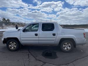 2006 Honda Ridgeline RT - AWD
