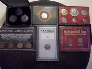 Football Painted Quarters, Standing Lib , 20th Century Classis, First Decade Of 20th Century