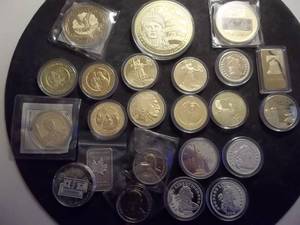 23 Gold & Silver Replica Coins
