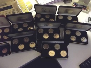 8-Boxes Of Grand Casino Players Tokens & 1-White House Token