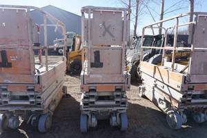Sky Jack Model SJIII 3219 Scissors Lift
