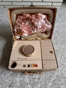 lot 16 image: Vintage Dominion Hair Dryer with Bonnett