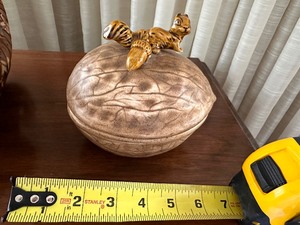 lot 23 image: Vintage Pottery Squirrel on Nut Mid-Century Modern Nut Bowl