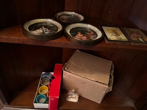 lot 68 image: Assorted Coasters and Napkin Rings