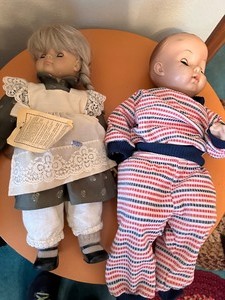 lot 74 image: Vintage Dolls