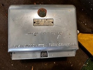 lot 249 image: Vintage Paper Towel Dispenser