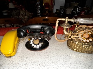 lot 209 image: Vintage Telephones