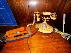 lot 148 image: Vintage Telemania SS America Yacht Phone and Empress Telephone