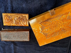 lot 123 image: Vintage Hand Carved Wood Box, Retro Hand Tooled Leather Womens Wallet in Honey, and Antique Wheeler and Wilson Sewing Machine Box with Contents