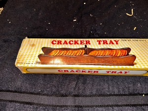 lot 299 image: Vintage Wood Cracker Holder