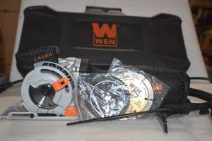 Compact Circle Saw