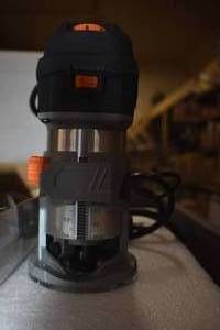 Trim router