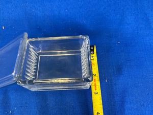 lot 17 image: 12 - 3.5 x 2.5 Inches Oblong Staining Dish Mercer Glass