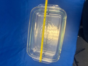 lot 30 image: 3 - Used Pyrex Lab Trays
