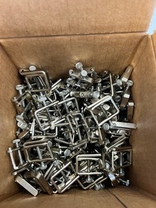 lot 48 image: 140 -Hoffman Clamp (Single Screw) 12 inch