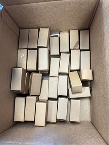 lot 142 image: 40 - 5ml Volumetric Flasks With Glass Stopper