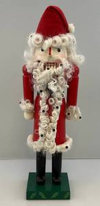 Vintage Santa Nutcracker (Cracks In Face)