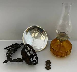 Vintage Cast Iron Oil Lamp Holder With Glass Reflector & Oil Lamp