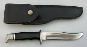 Vintage Buck #119 Knife With Leather Sheath