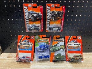 lot 36 image: Matchbox Cars