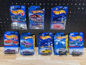lot 42 image: Hot Wheels