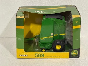 lot 52 image: ERTL John Deere 569 Round Baler