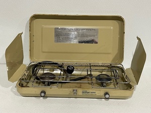 lot 68 image: Camp Stove